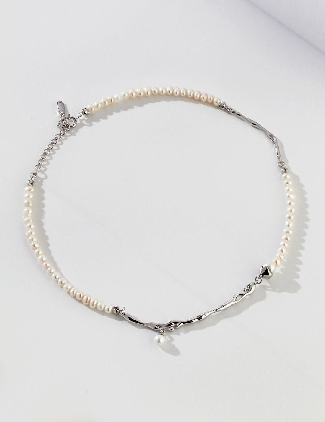 Timeless Fusion Pearl Necklace