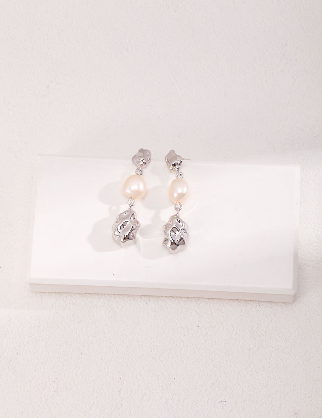 Baroque Beauty Pearl Earrings