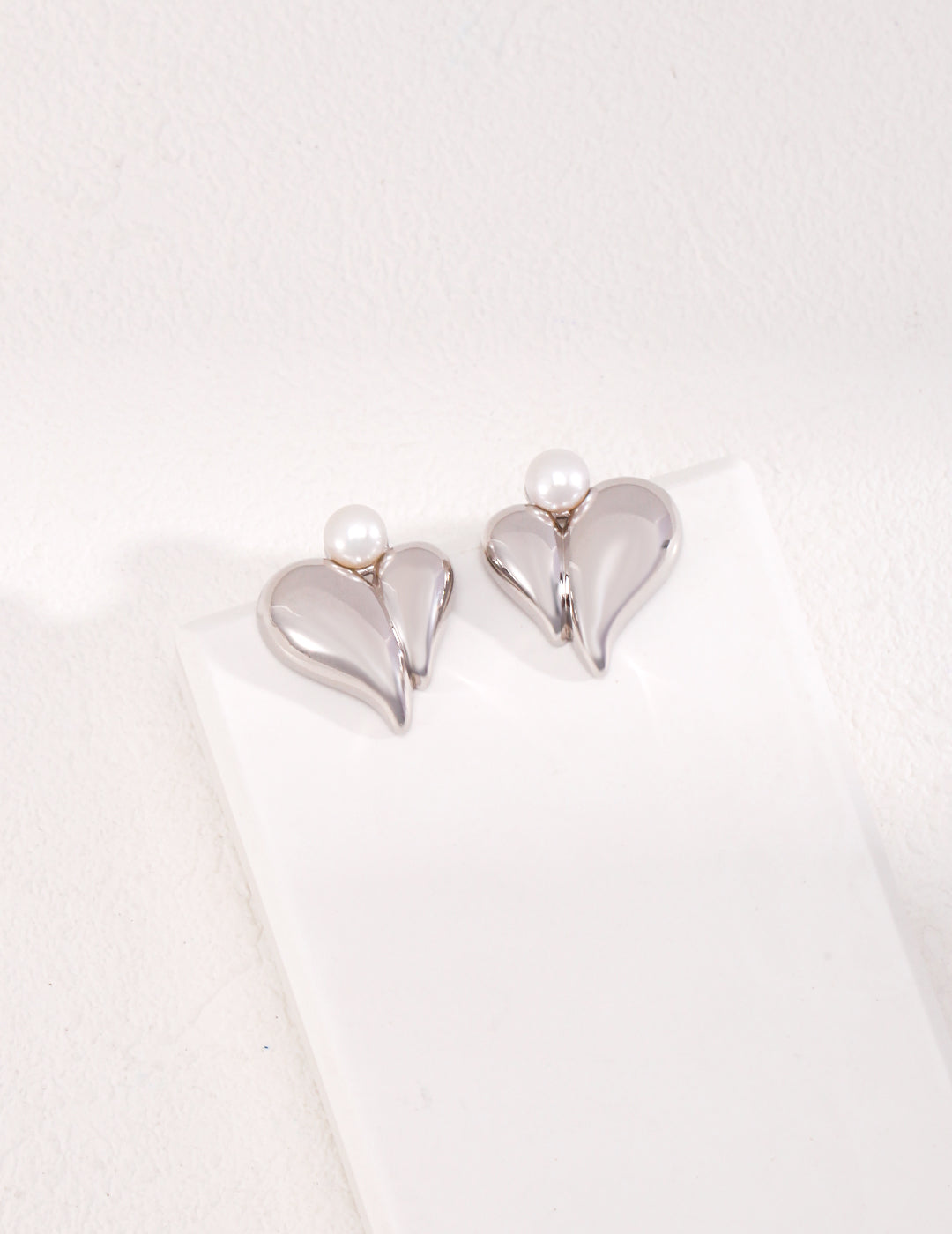 Sterling Silver Fiery Love Pearl Earrings