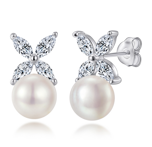 Enchanted Leaf and Pearl Zirconia Earrings